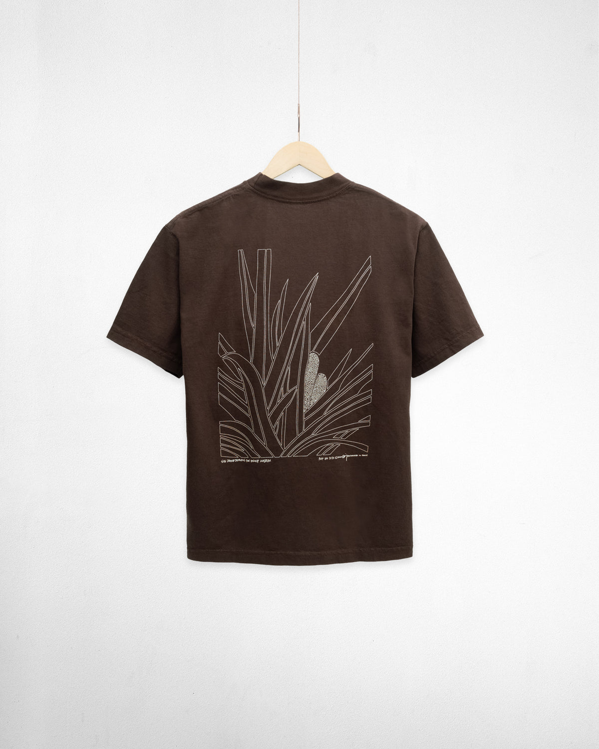 Pua Ka ʻIeʻie T-Shirt in Chocolate