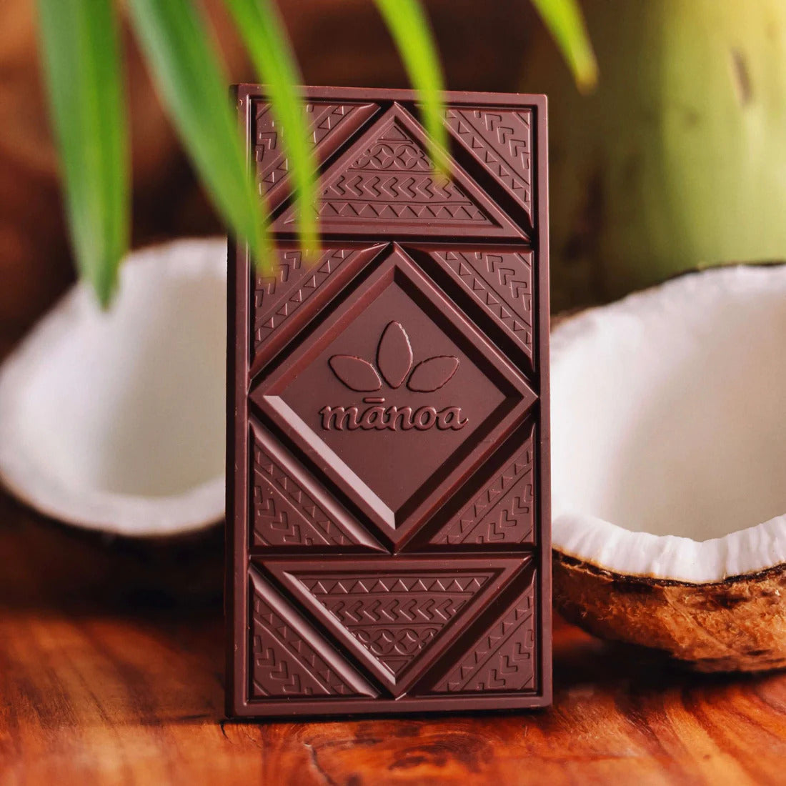 Pop-Up Mākeke - Manoa Chocolate - Niu x Coconut Dark Milk Chocolate Bar - Front View