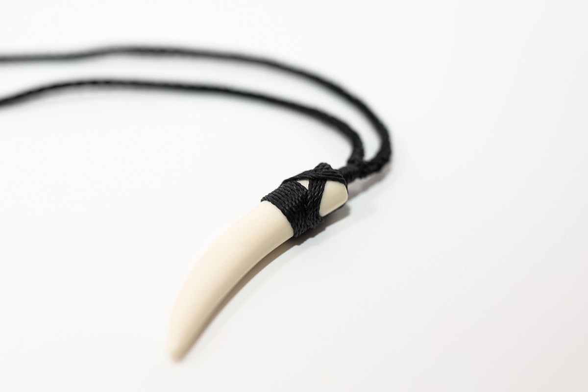 Large Carved  Pendant Necklace Makau