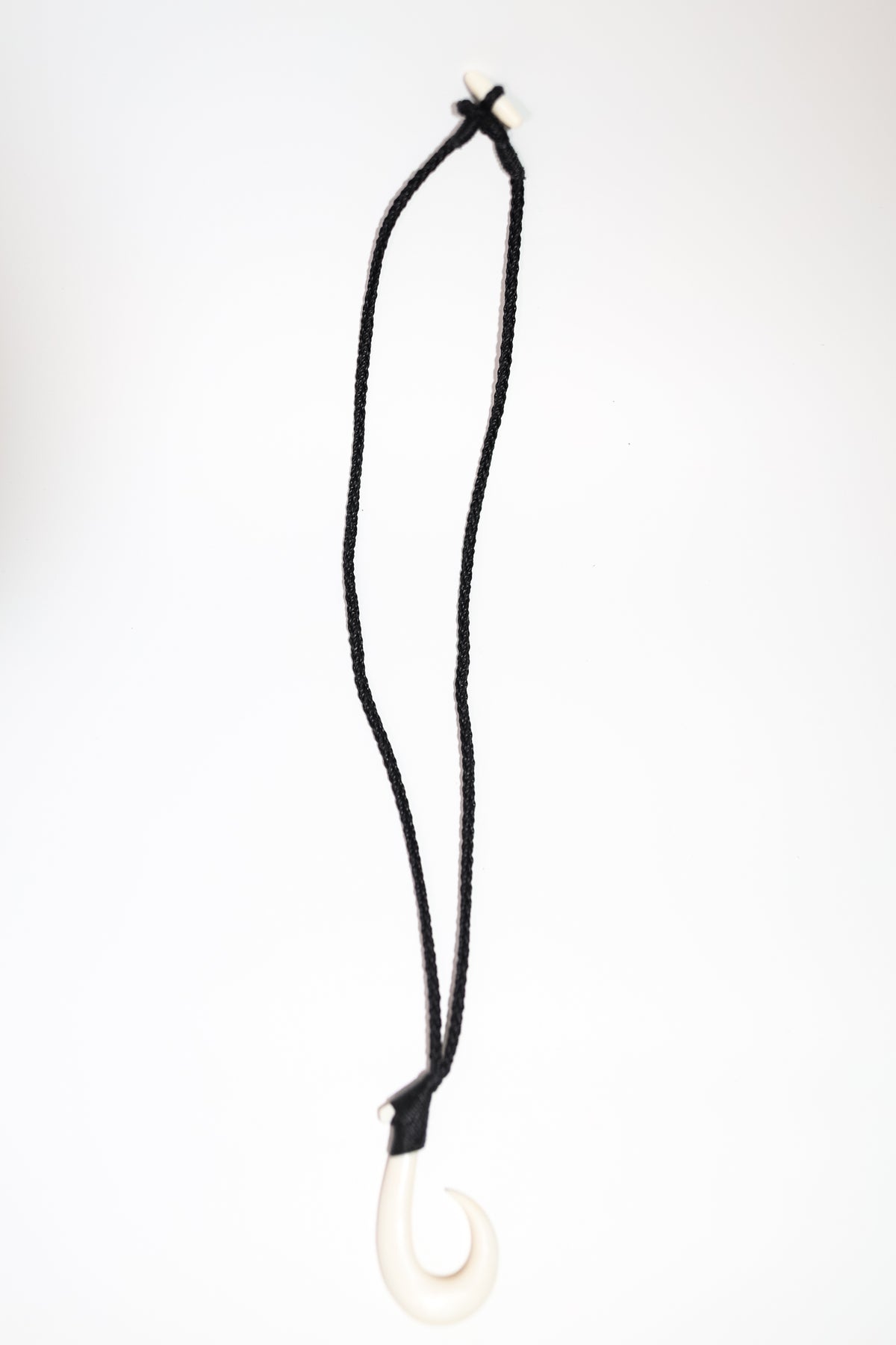Large Carved  Pendant Necklace Makau