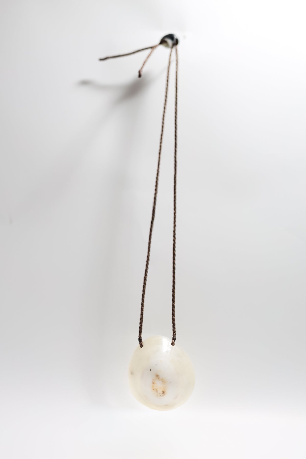 Lashed Opihi With Kupee Clasp Lrg