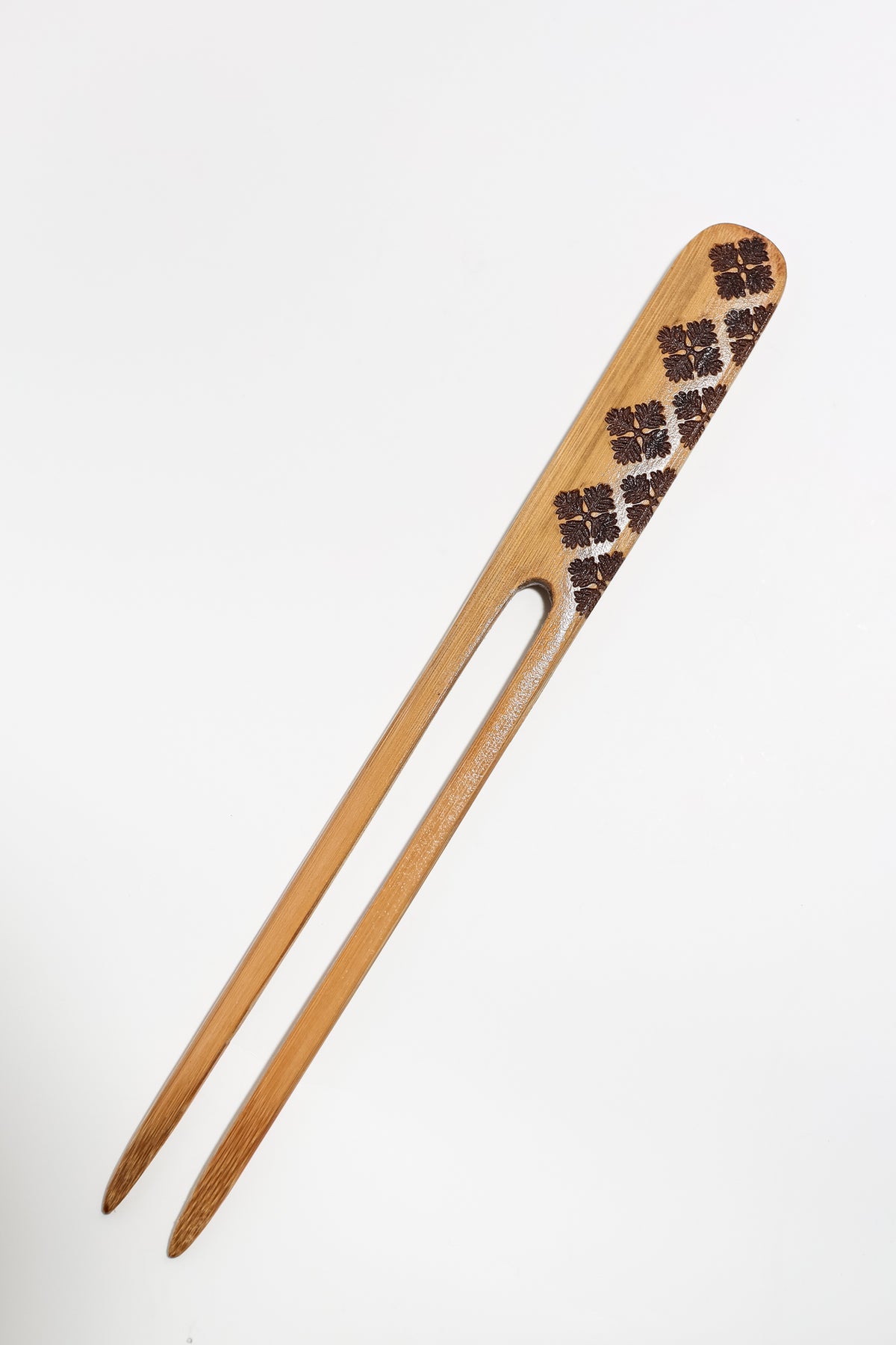 Etched Ohe Multi Prong Hair Pick Pua Haaheo 2025