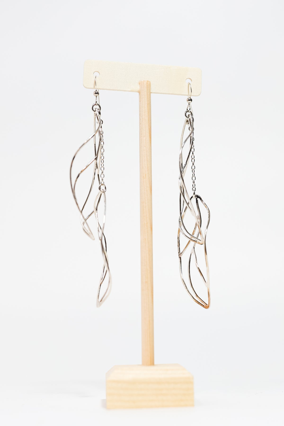 Maile Double Leaf Sterling Silver Earring – alternate view 2