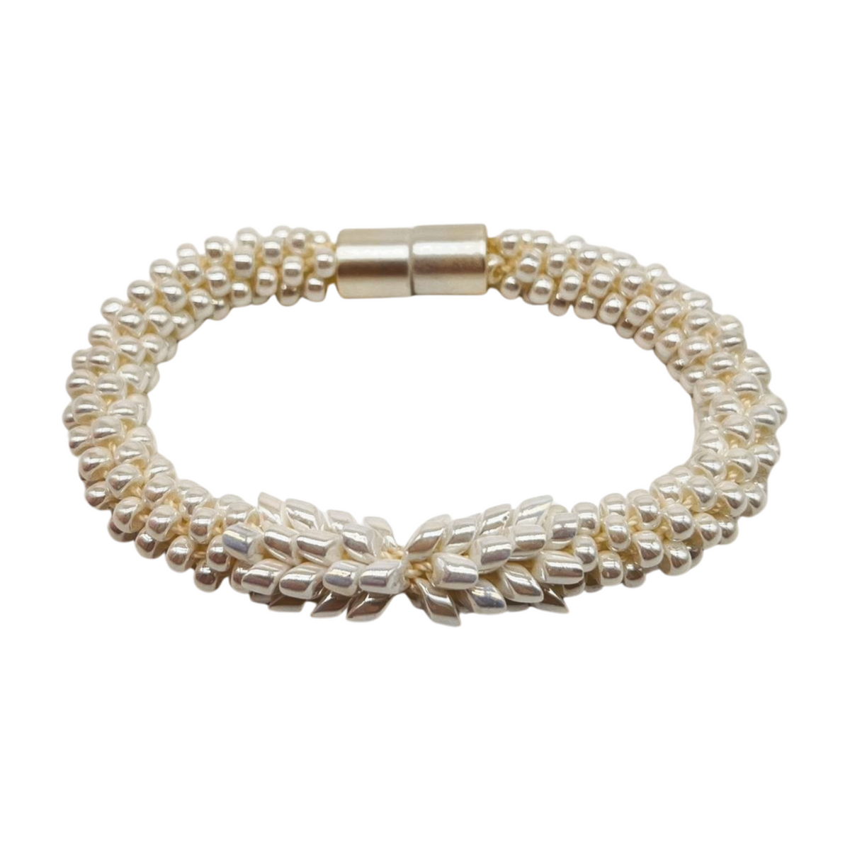 Bracelet - White Glossy Pearl Scales - 6.75"