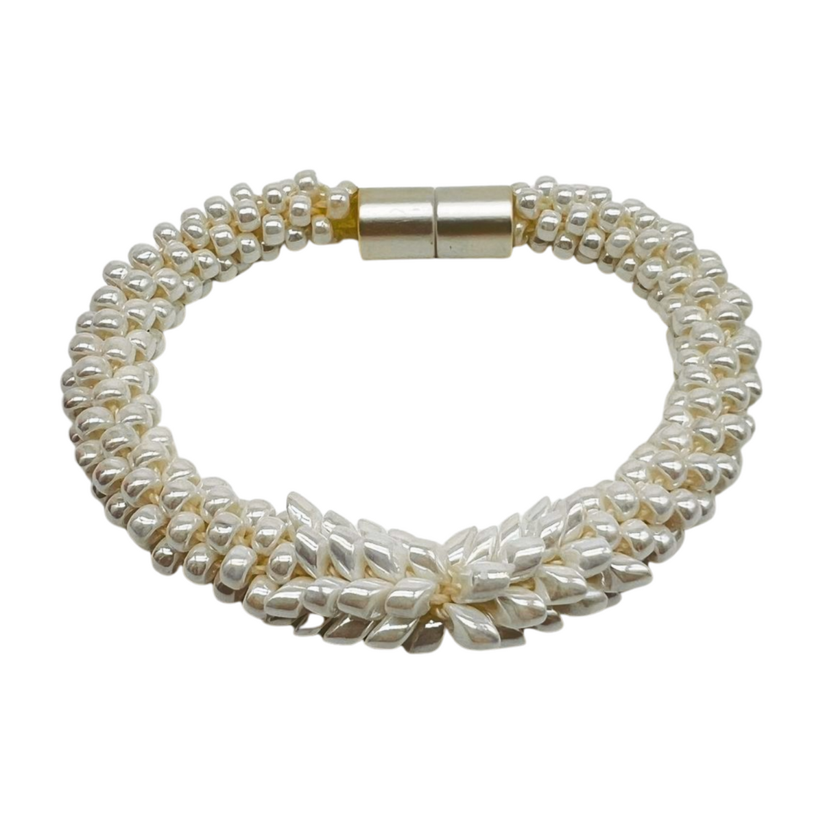 Bracelet - White Glossy Pearl Scales - 7"