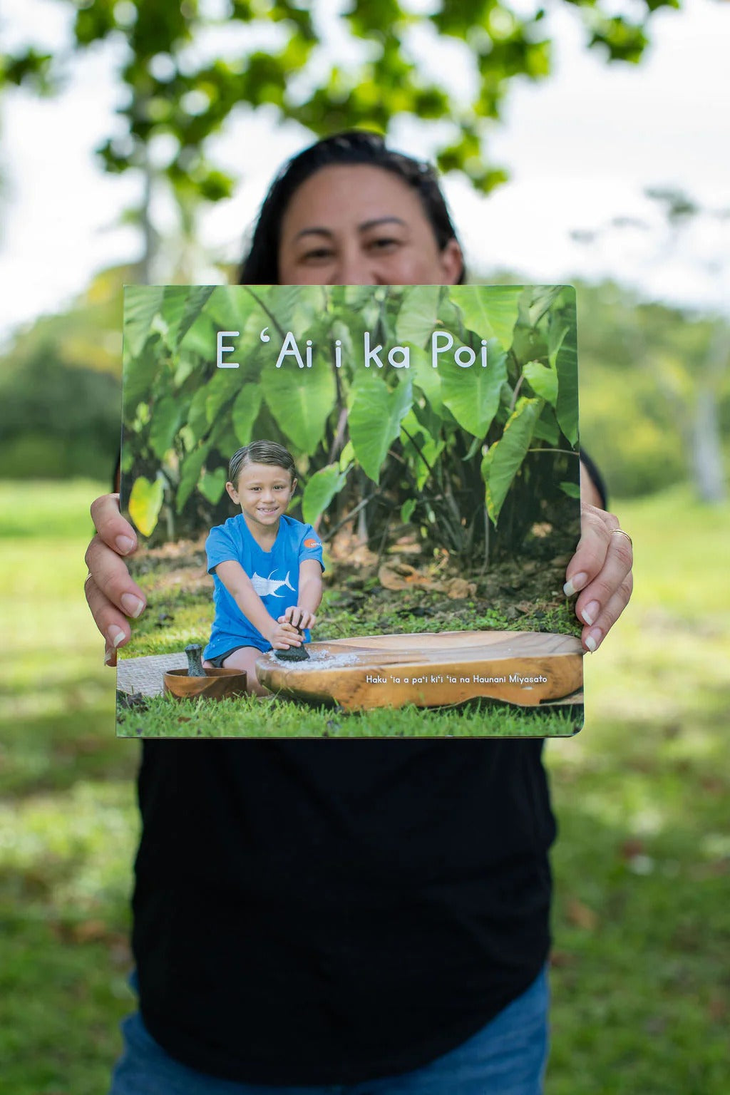 E ʻAi i ka Poi - Hawaiian Language Board Book