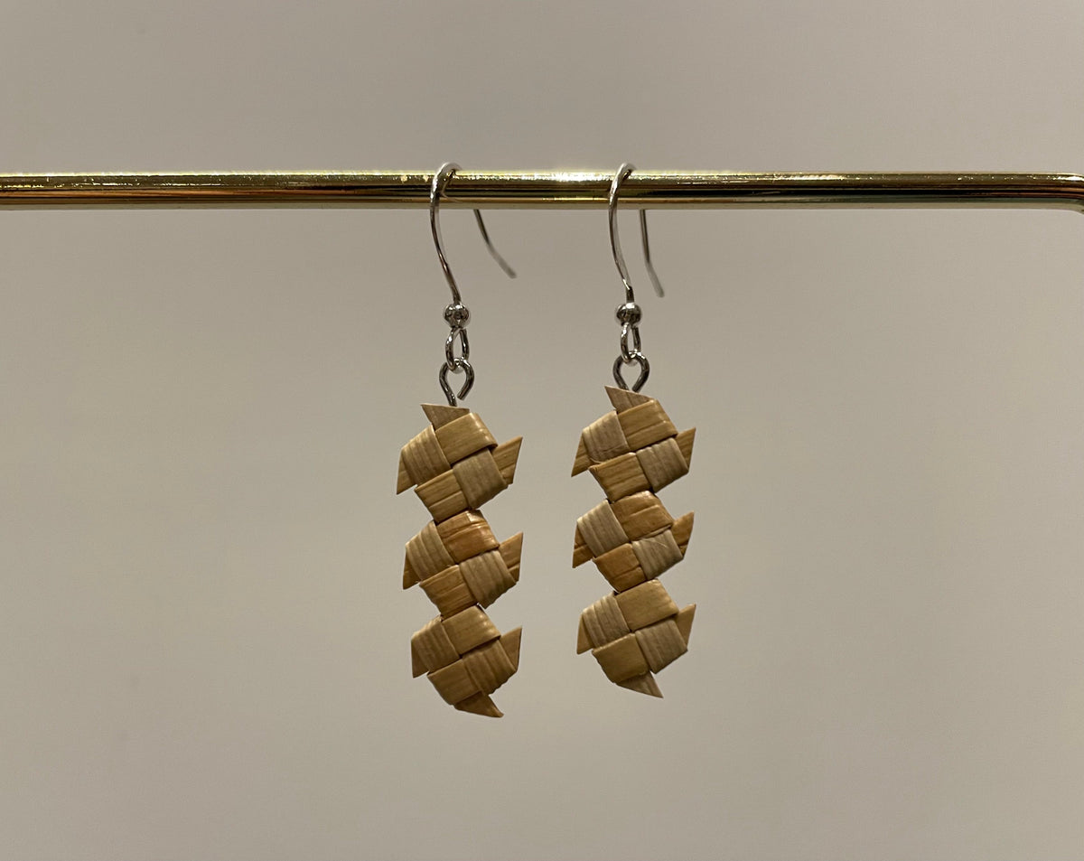 Lauhala 3 Love Knot Earrings