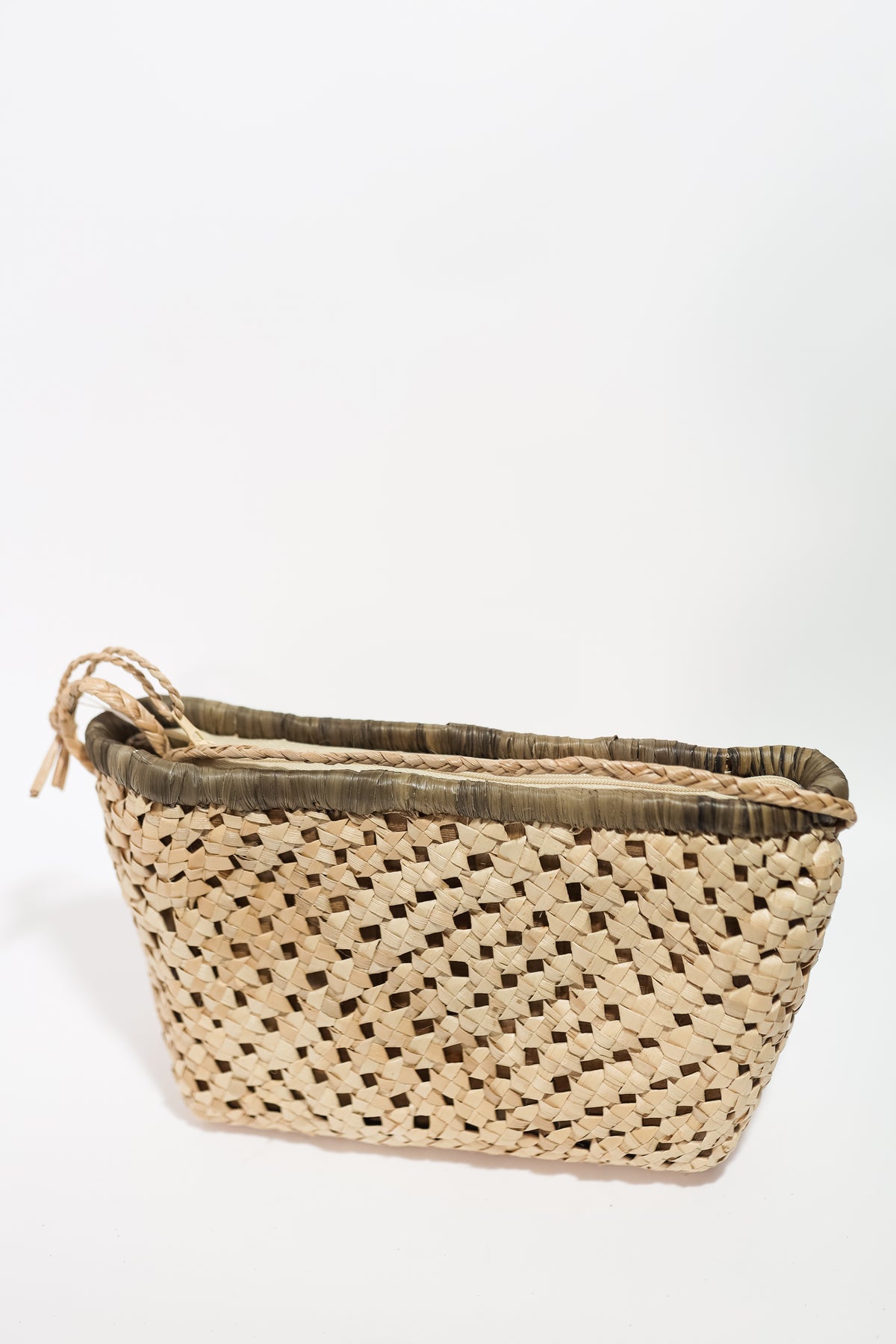 Tahitian Lauhala Zipper Purse MM001