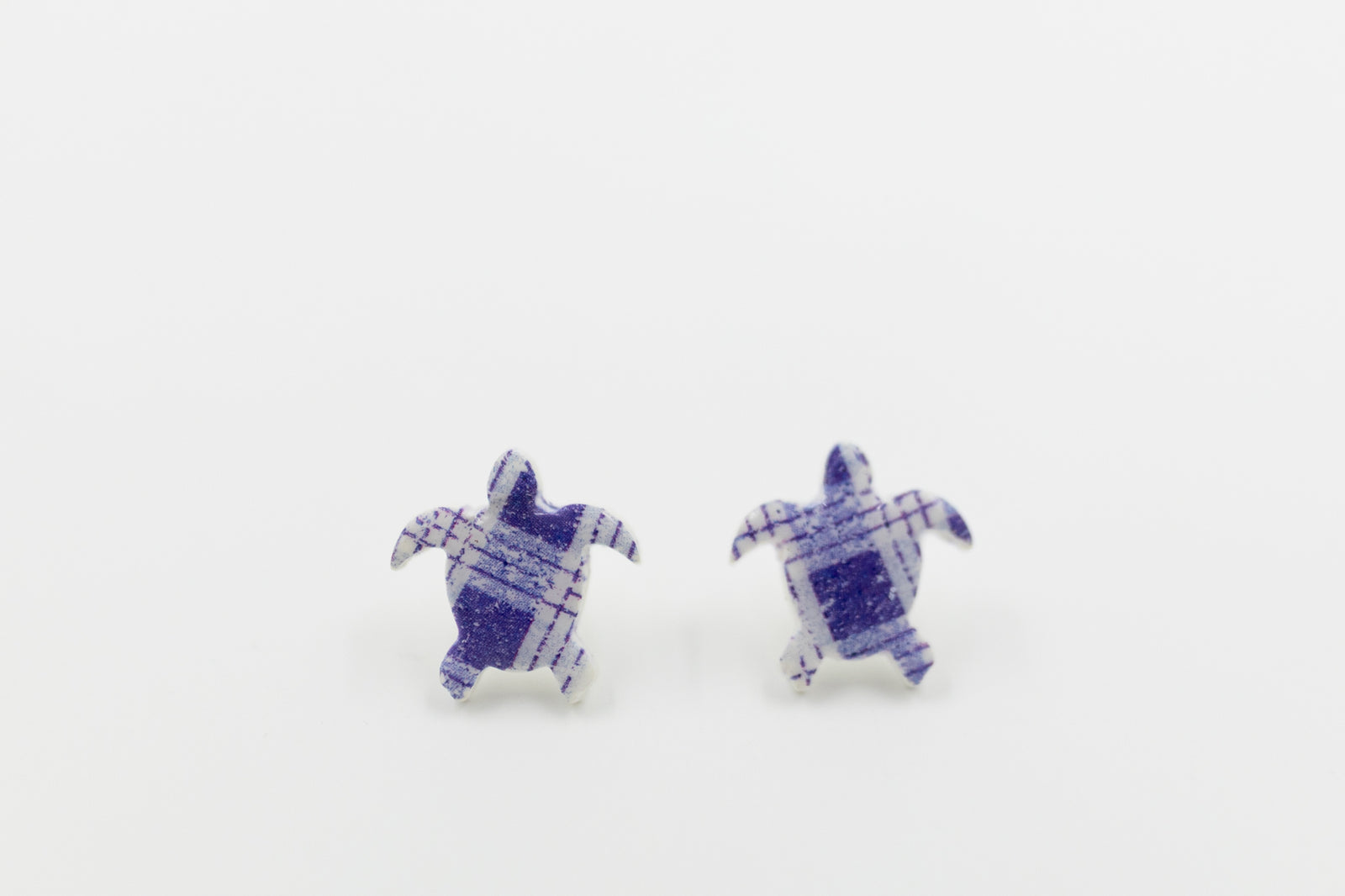 Honu Stud Earrings - Purple