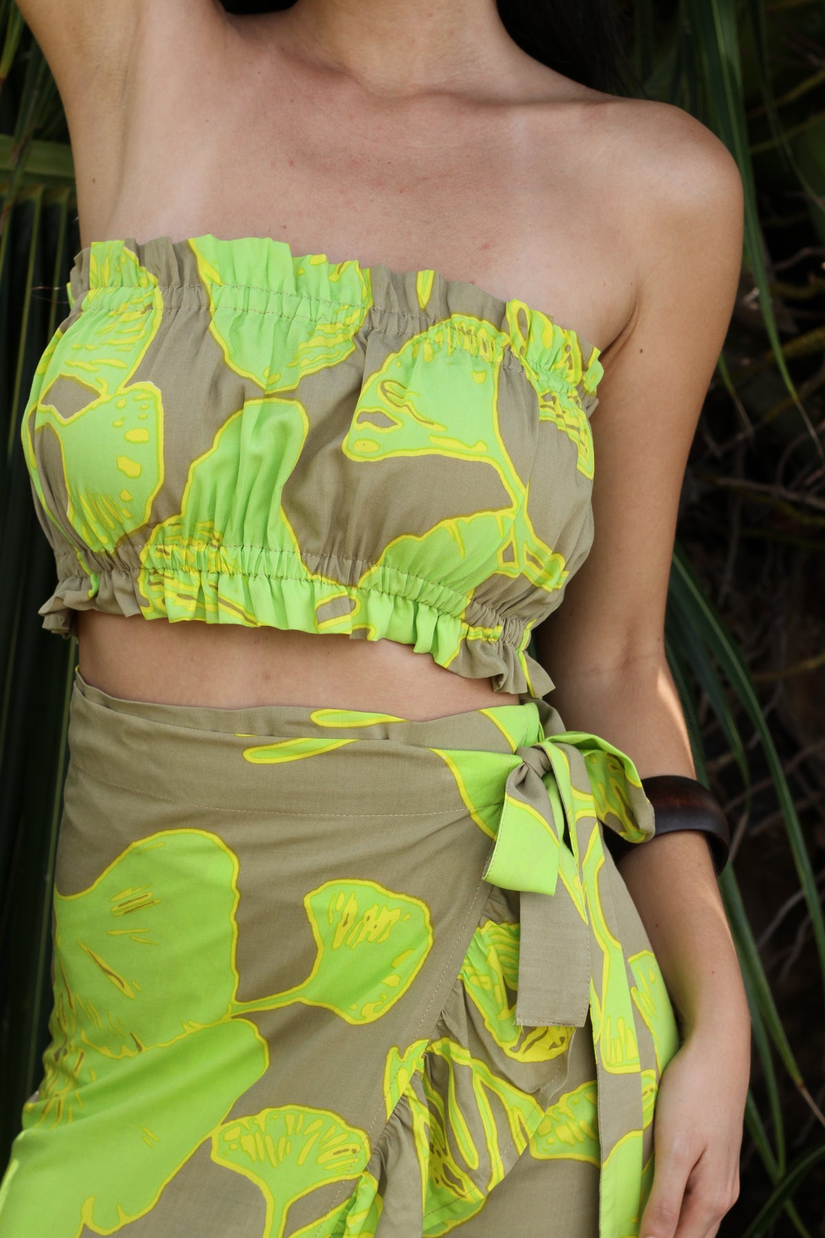 Women's Pa'u Top - Gingko in Lime & Tan