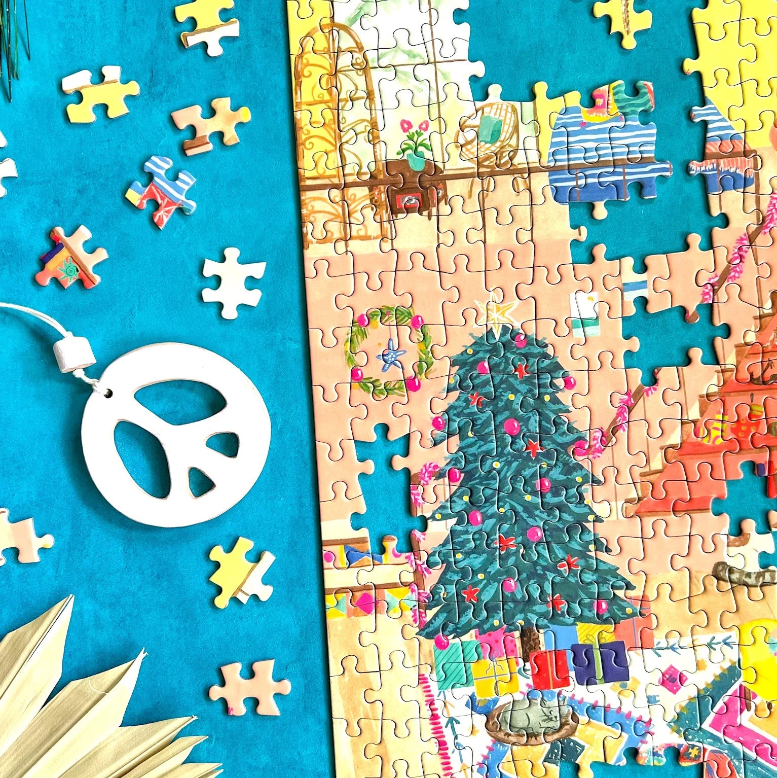 Pop-Up Mākeke - Surf Shack Puzzles - Home for the Holidaze by Hannah Katarski Puzzle - Front View