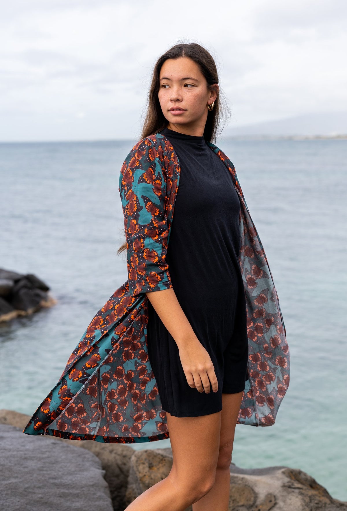 Pop-Up Mākeke - David Shepard Hawaii - Kamehameha Butterflies Cover Up - Front View