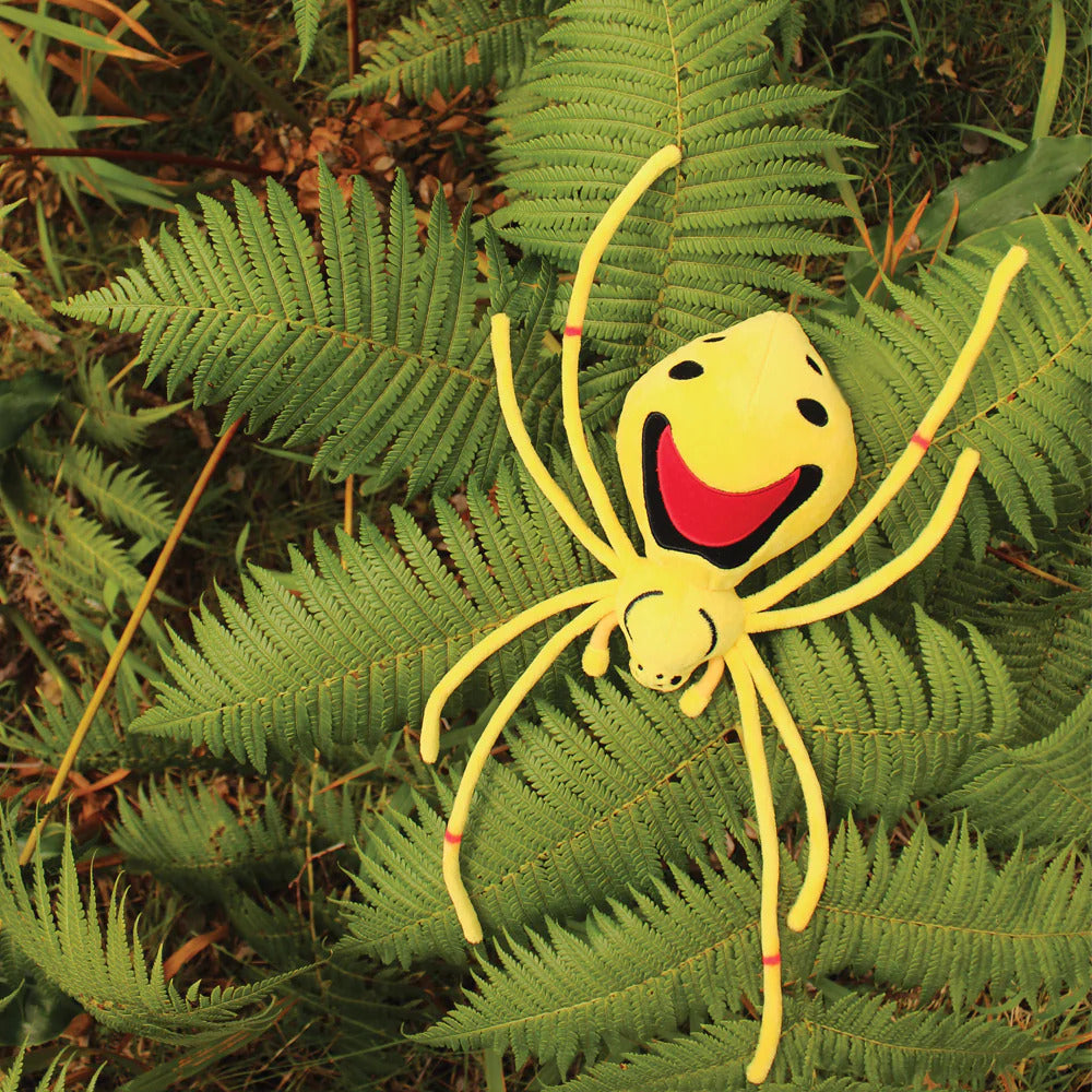 Pop-Up Mākeke - Hawaii Pacific Parks Association - Minoʻaka The Happy Face Spider Plush - Front View