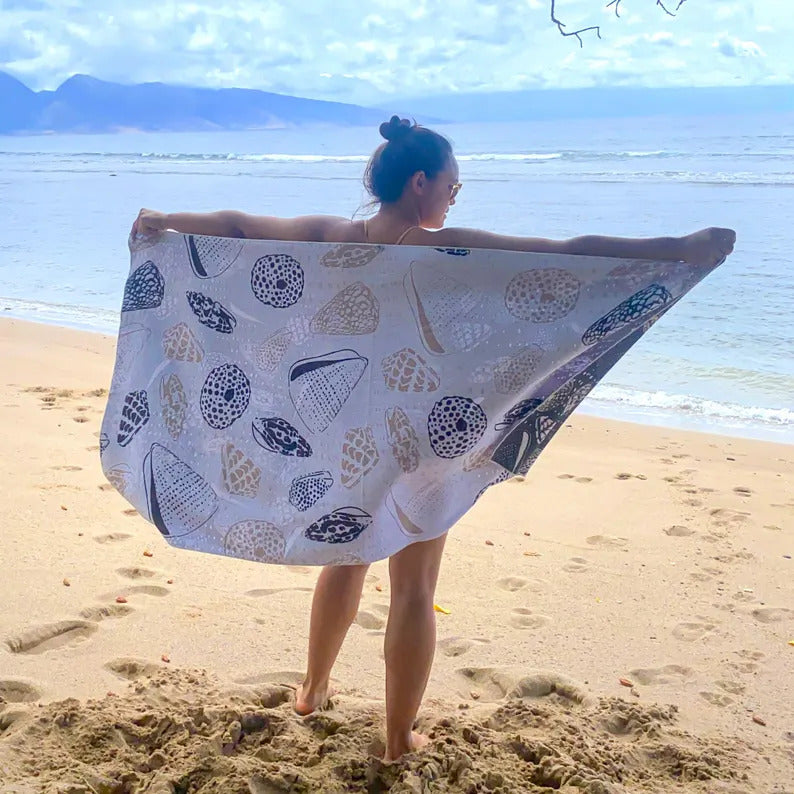 Reversible Beach Towel - Mixed Shells
