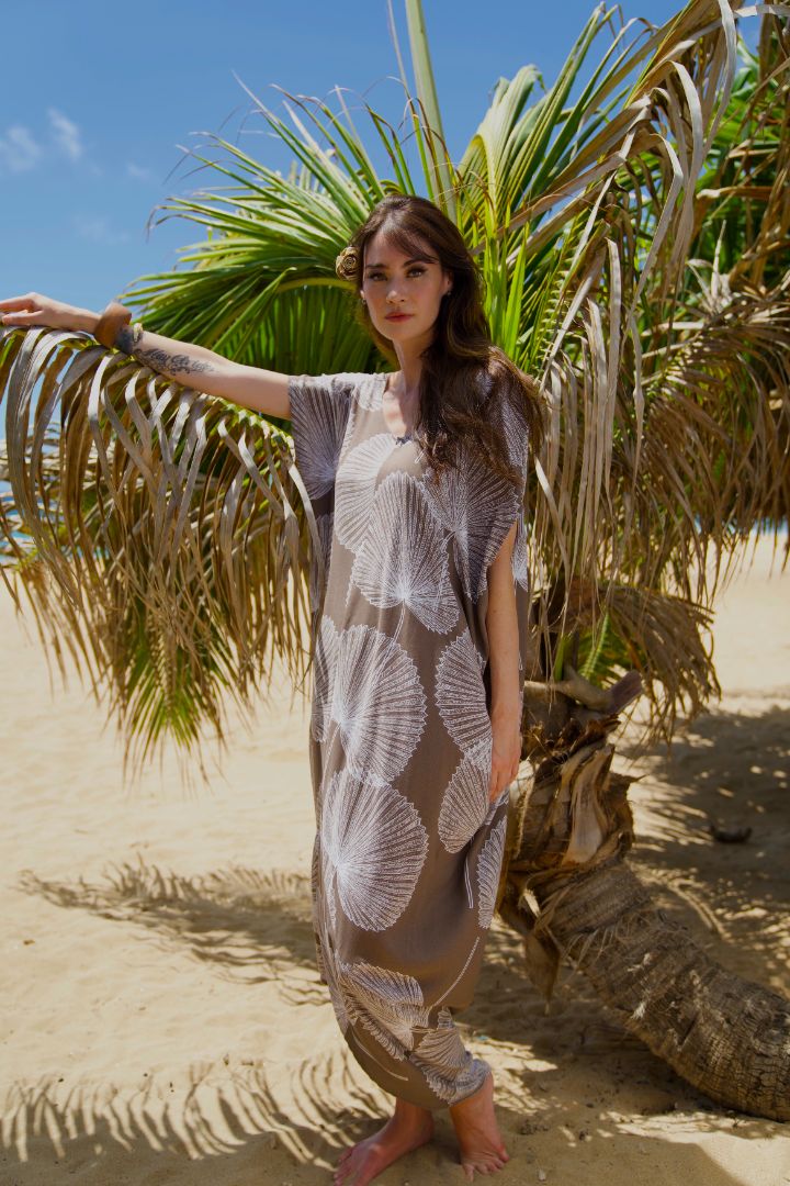 Pop-Up Mākeke - Lotus & Lime - Palama Zen Maxi Dress - Shitake & White - Front View