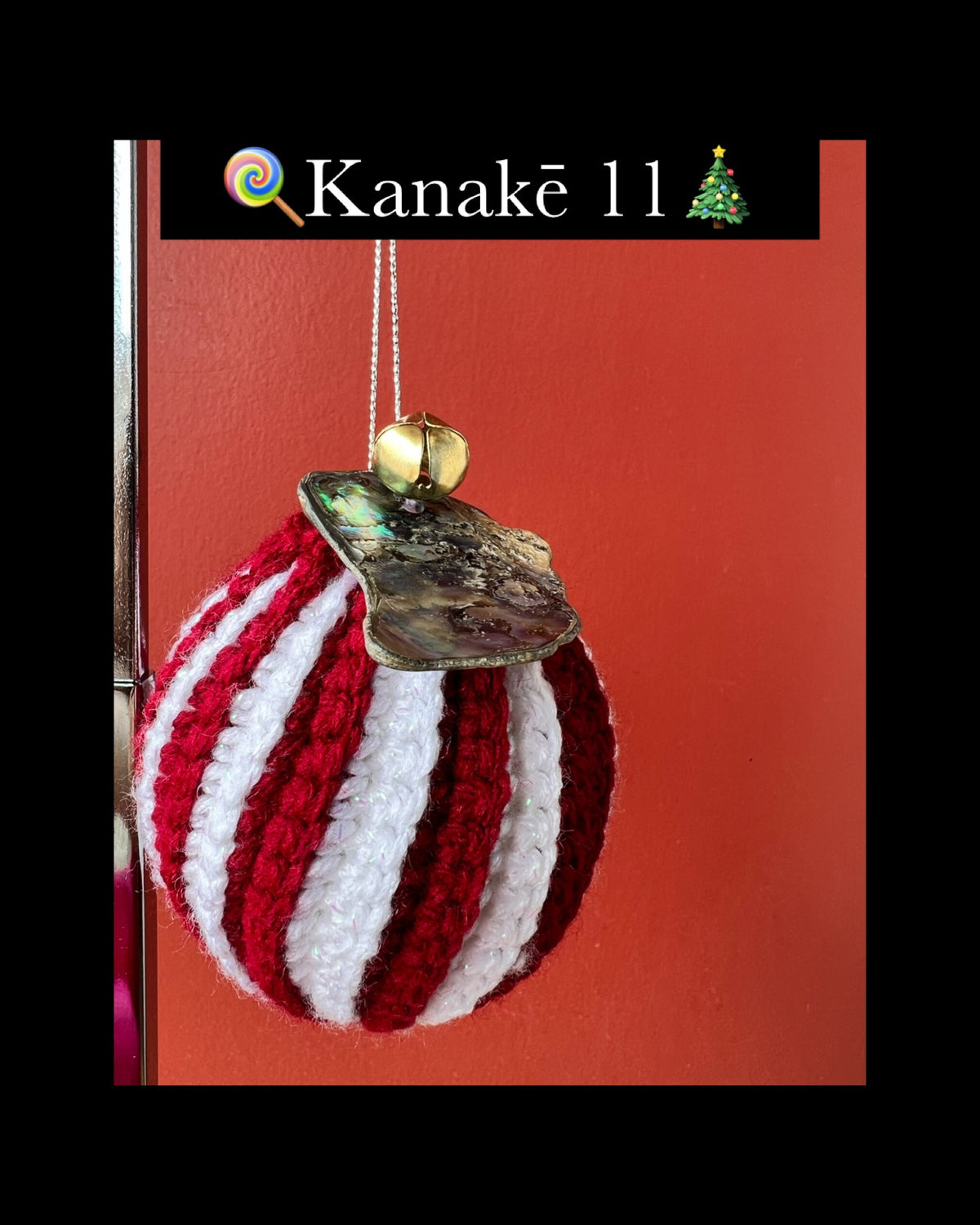 Pop-Up Mākeke - Pawehi Creations - Christmas Bauble Candy Swirl Ornament - Style #11