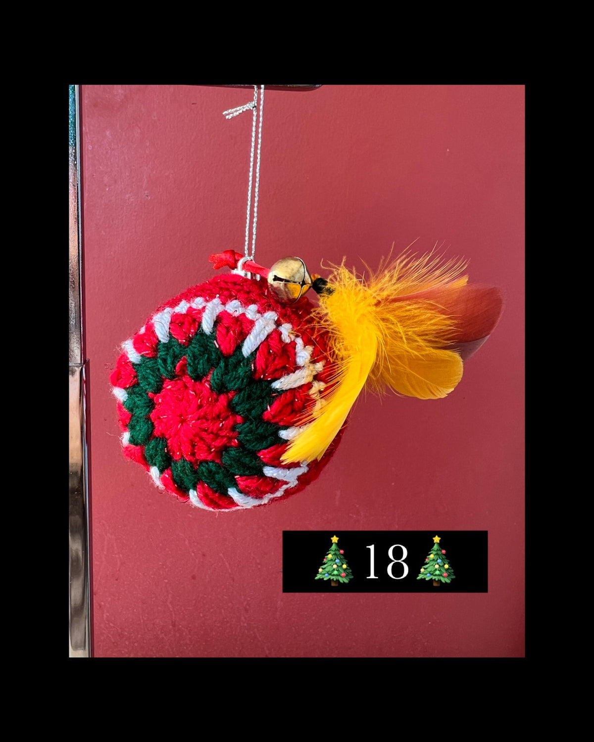 Pop-Up Mākeke - Pawehi Creations - Christmas Bauble Star Ornament - Style #18
