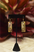 Kaha Mother of Pearl Earrings Nui