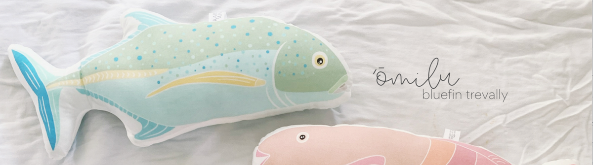 Omilu Uluna Keiki Pillow