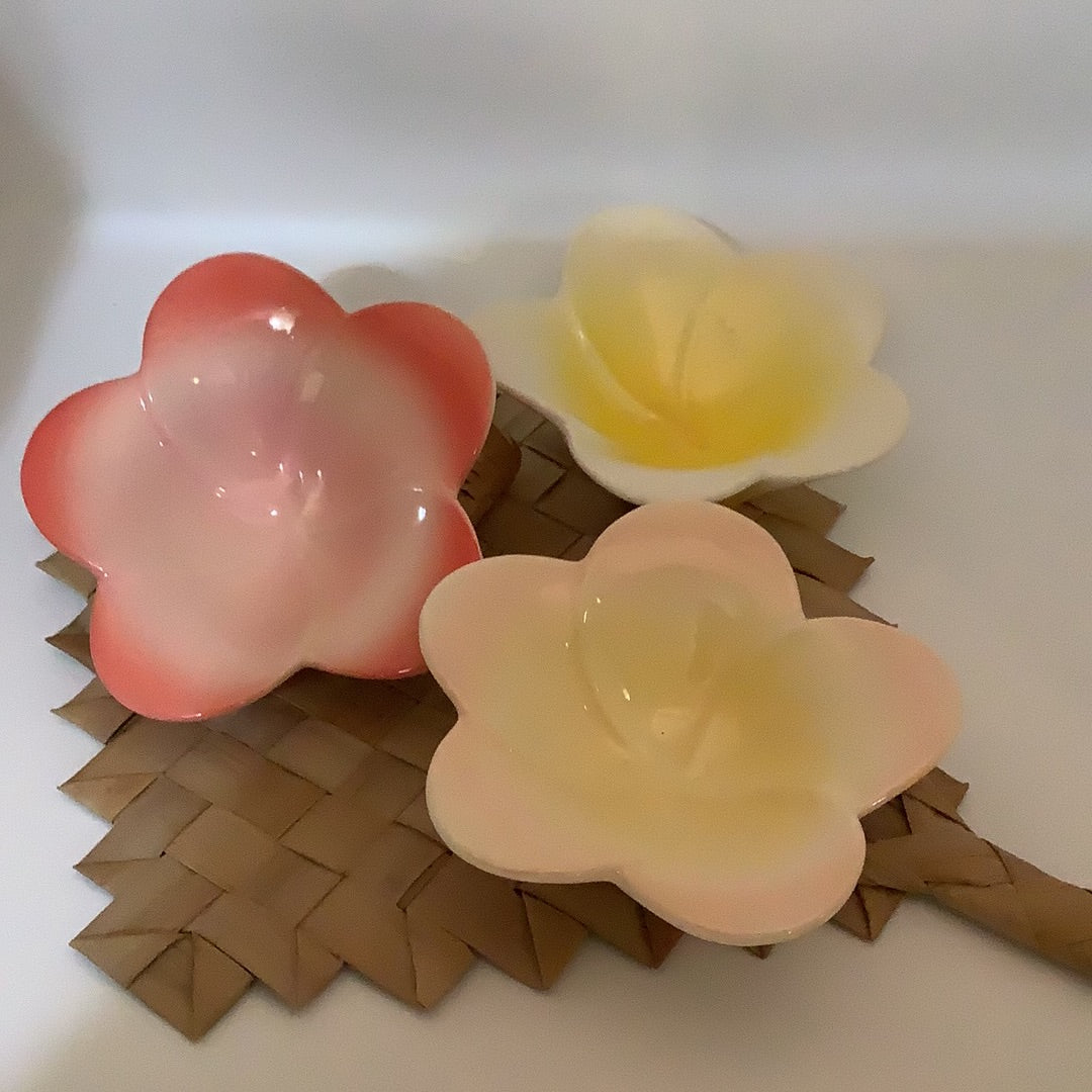 Ceramic Flower Dish Jeanne Nichols